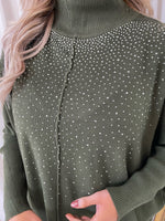 Load image into Gallery viewer, Rhinestone Detail Oversized Knitted Jumper
