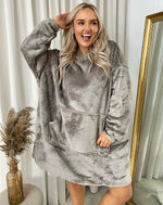 Load image into Gallery viewer, Oversized Fluffy Winter Blanket Hoodie
