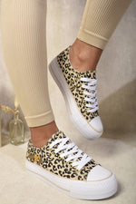 Load image into Gallery viewer, Lace Up Amor Side Detail Chunky Trainers
